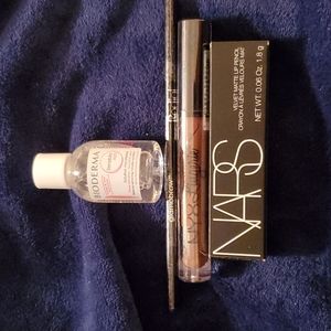 Makeup Quad